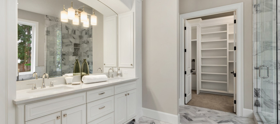 8 Bathroom Layouts to Consider for Your Remodeling Project